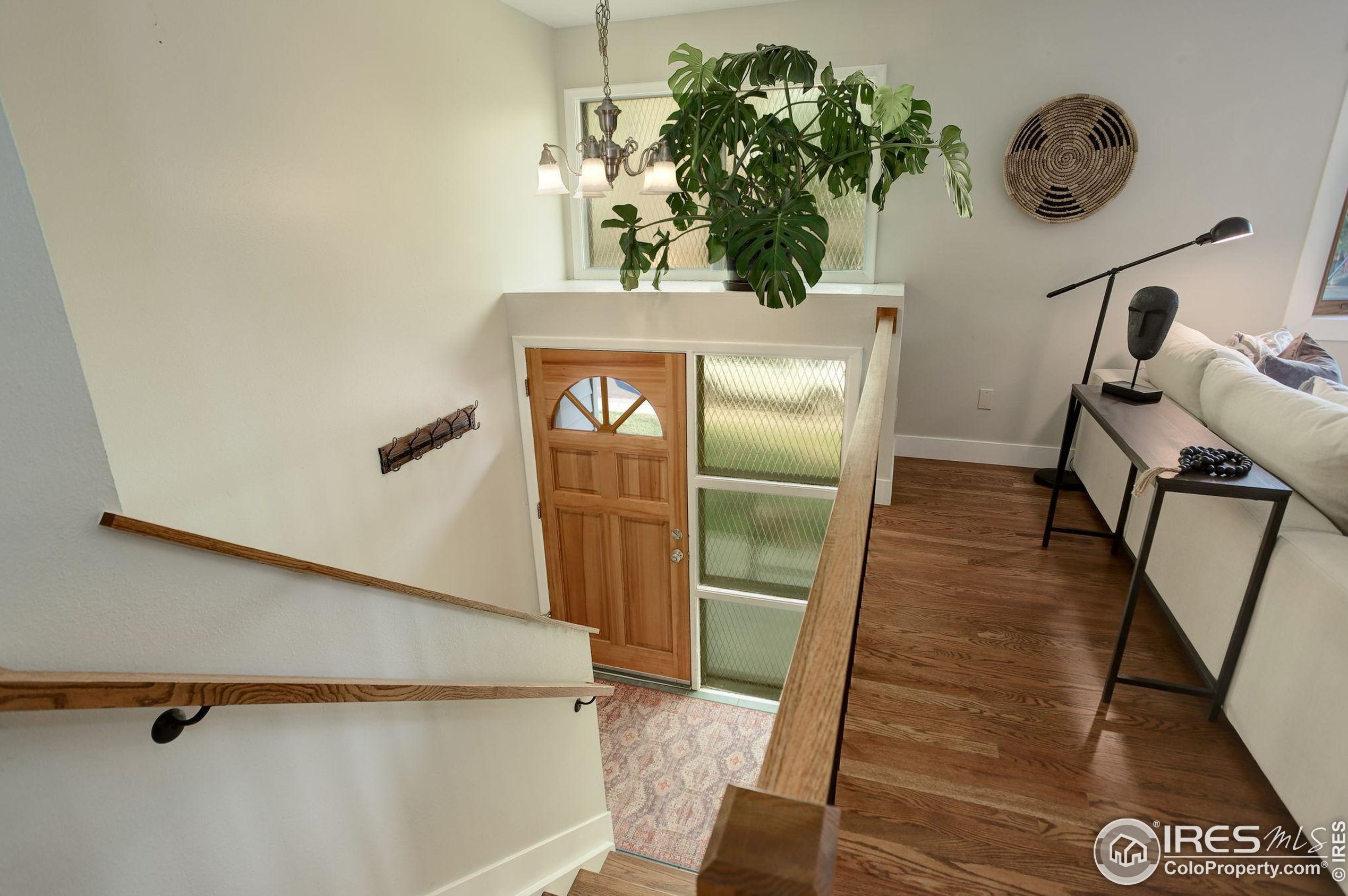 2823 Mtn Vw Ave, Longmont CO 80503-2312 exterior