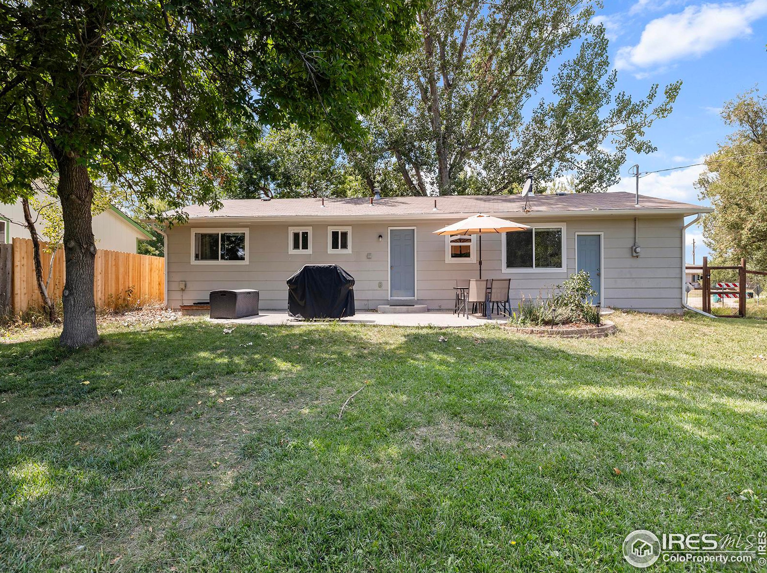 420 Impala Dr, Fort Collins CO  80521-1517 exterior