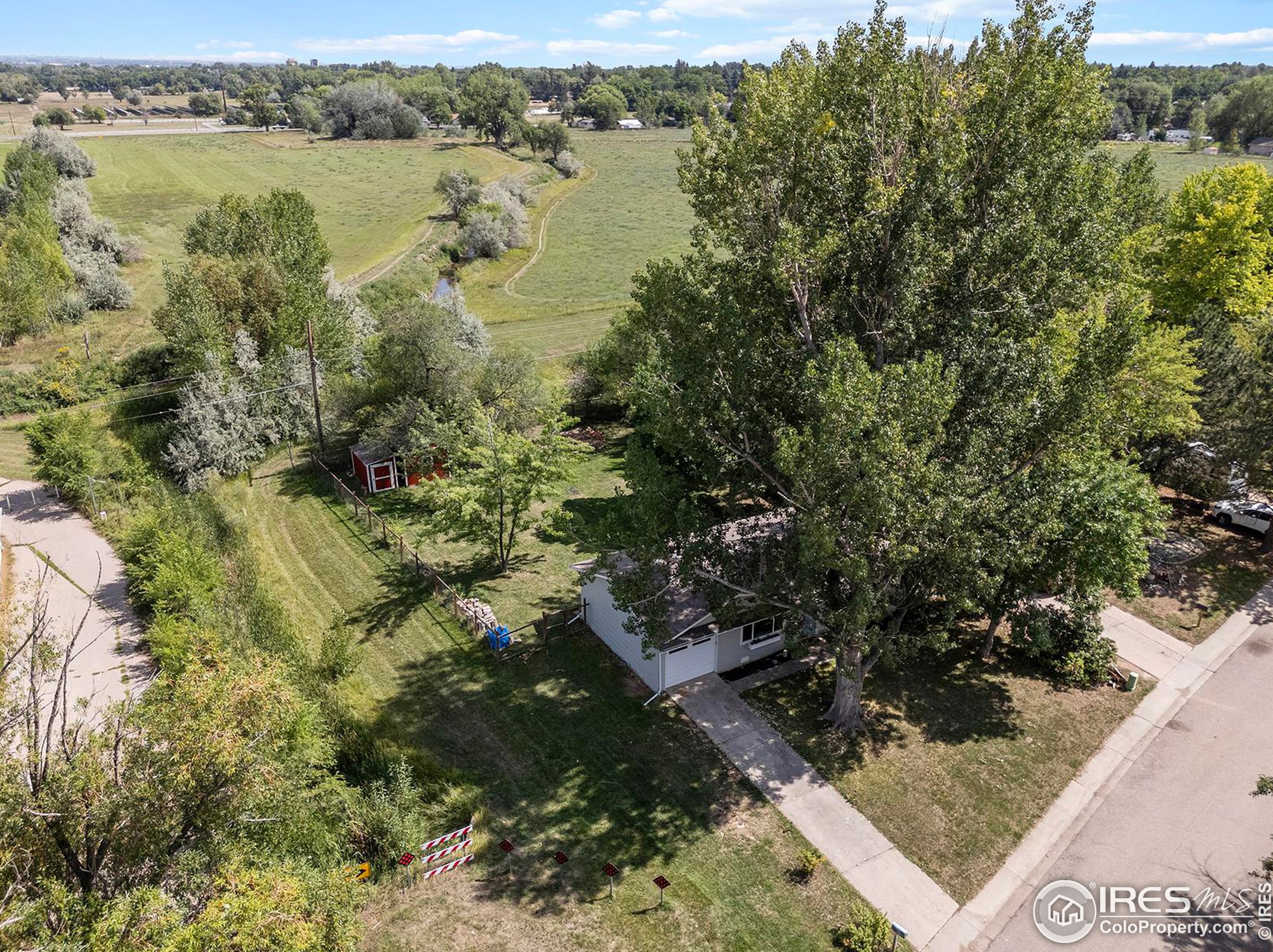 420 Impala Dr, Fort Collins CO  80521-1517 exterior