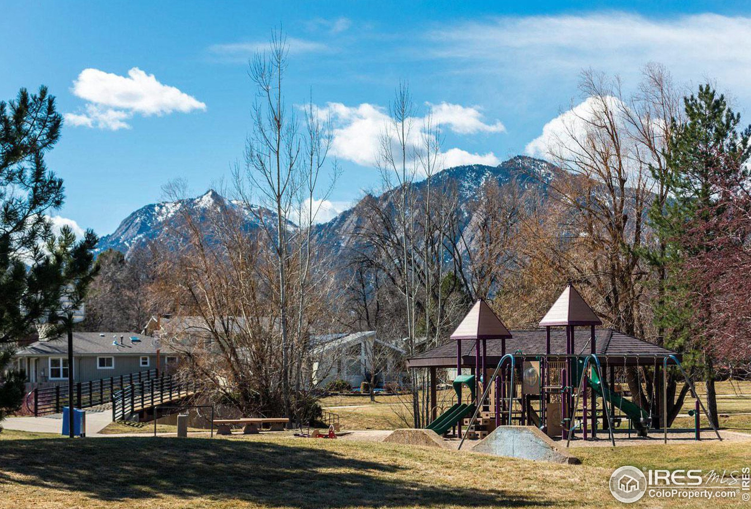 2647 Juniper Ave, Boulder CO 80304-2458 exterior