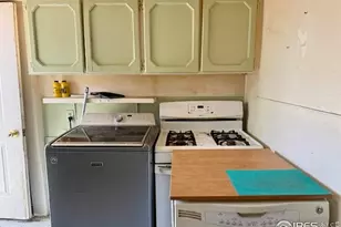 230 W Chase St, Haxtun, CO 80731 - Photo 5