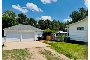 230 S Lincoln Ave, Haxtun, CO 80731 - Photo 3