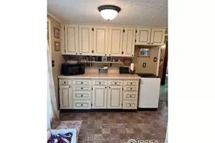 230 S Lincoln Ave, Haxtun, CO 80731 - Photo 9