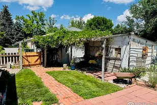 230 S Lincoln Ave, Haxtun, CO 80731 - Photo 5