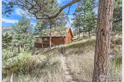 466 Arapahoe Ct, Lyons, CO 80540 - Photo 1