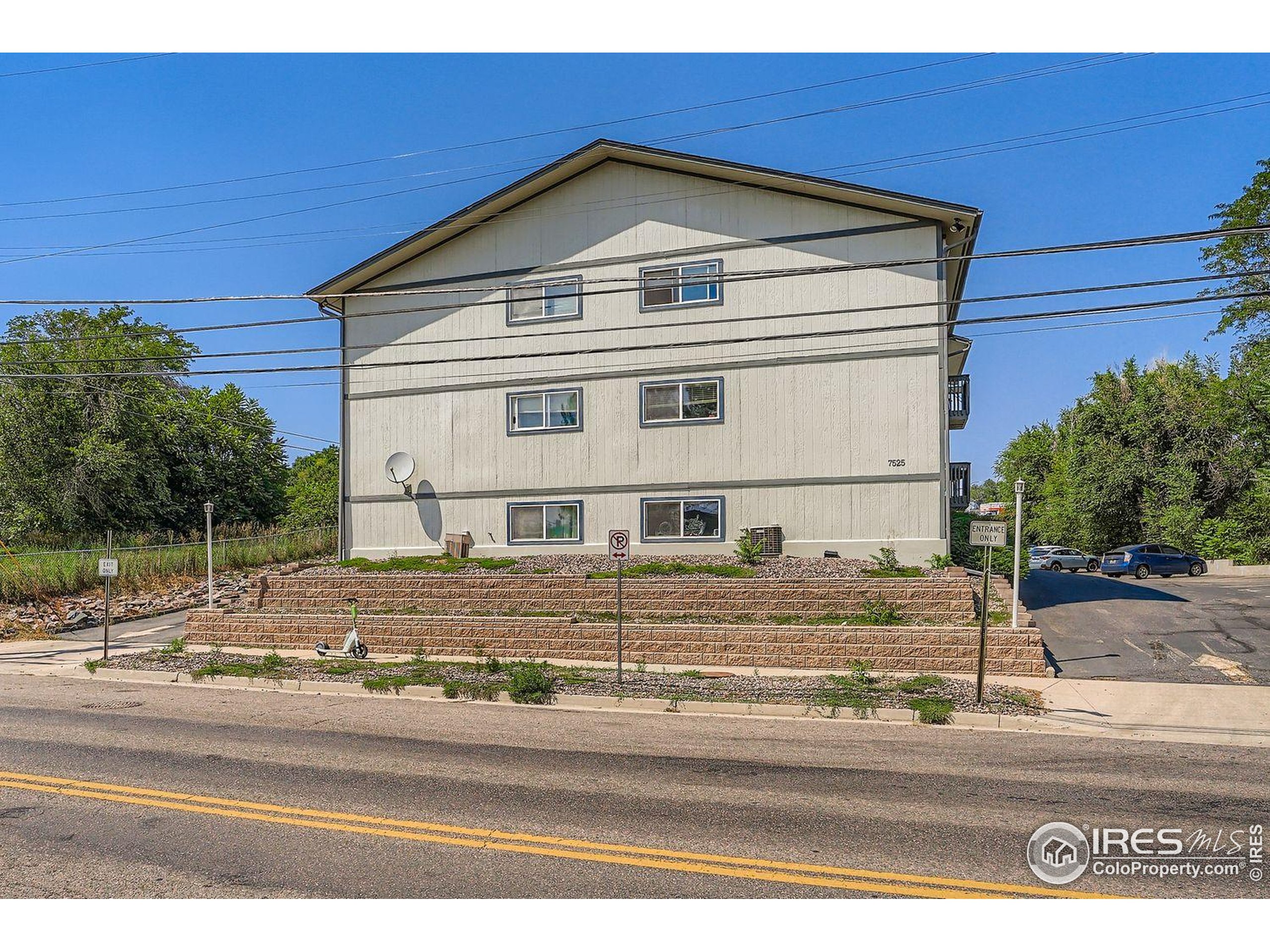 7525 W 62nd Ave #12, Arvada, CO 80003 - MLS 1042001 - Coldwell Banker