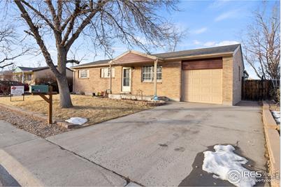 2061 E 119th Pl - Photo 1