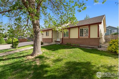 4693 Sunvalley Dr - Photo 1
