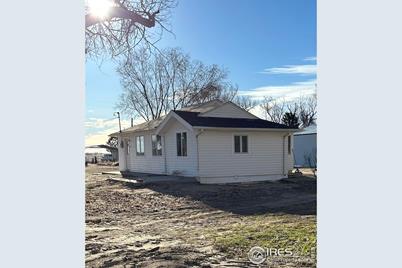 718 Warren St, Weldona, CO 80653 - Photo 1