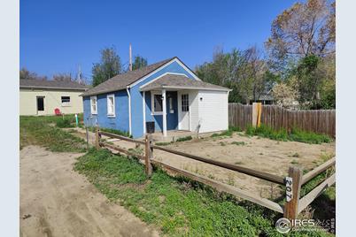 207 Pearl St, Wiggins, CO 80654 - Photo 1