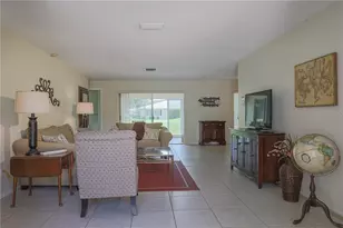6986 W Country Club Dr N, Sarasota, FL 34243 - Photo 3