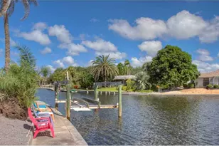 5519 Azure Way, Sarasota, FL 34242 - Photo 13