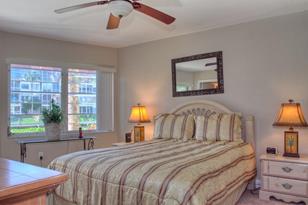 1250 N Portofino Dr, Sarasota, FL 34242 - Photo 15