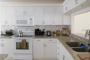 8735 Olde Hickory Ave, Sarasota, FL 34238 - Photo 3