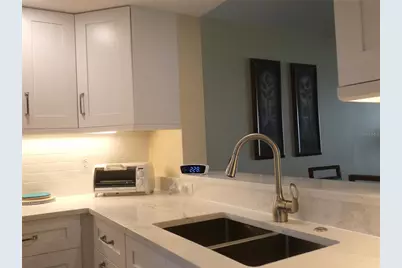 9320 Clubside Circle #2209, Sarasota, FL 34238 - Photo 5