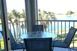 9320 Clubside Cir, Sarasota, FL 34238 - Photo 13