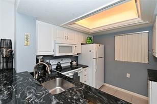 1257 S Portofino Dr, Sarasota, FL 34242 - Photo 13
