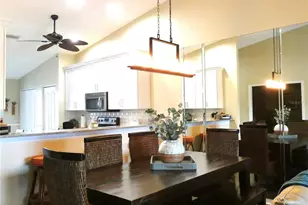 4639 Chapel Hill Dr, Sarasota, FL 34238 - Photo 7