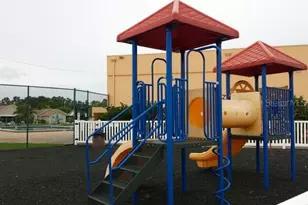 4107 41st St W, Bradenton, FL 34205 - Photo 13