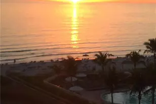 800 Benjamin Franklin Dr, Sarasota, FL 34236 - Photo 25