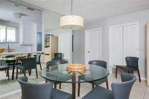 500 S Washington Dr, Sarasota, FL 34236 - Photo 9