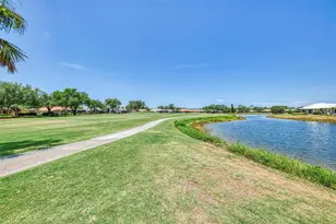 549 Fallbrook Dr, Venice, FL 34292 - Photo 67