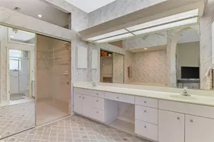 549 Fallbrook Dr, Venice, FL 34292 - Photo 29