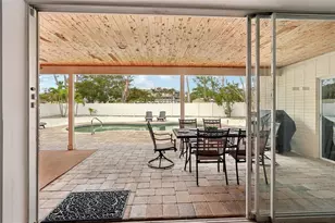 55 N Washington Dr, Sarasota, FL 34236 - Photo 3