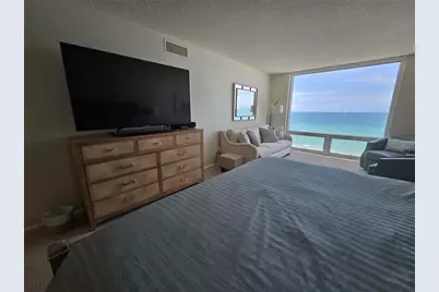 2425 Gulf Of Mexico Drive #7C, Longboat Key, FL 34228 - Photo 29
