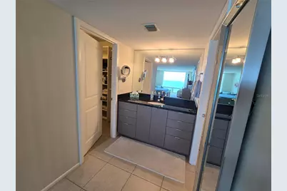 2425 Gulf Of Mexico Drive #7C, Longboat Key, FL 34228 - Photo 33