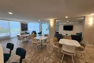 2425 Gulf of Mexico Dr, Longboat Key, FL 34228 - Photo 23