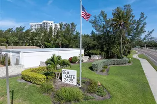 2425 Gulf of Mexico Dr, Longboat Key, FL 34228 - Photo 65