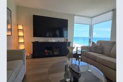 2425 Gulf Of Mexico Drive #7C, Longboat Key, FL 34228 - Photo 9
