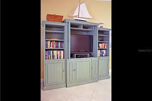 2843 New England St, Sarasota, FL 34231 - Photo 9