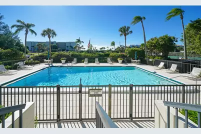 3240 Gulf Of Mexico Drive #B303, Longboat Key, FL 34228 - Photo 49