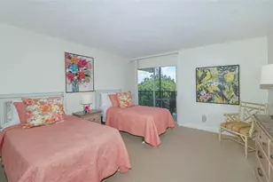 3240 Gulf of Mexico Dr, Longboat Key, FL 34228 - Photo 27