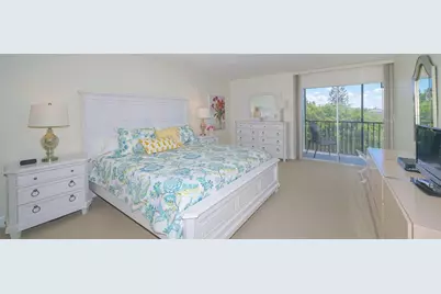 3240 Gulf Of Mexico Drive #B303, Longboat Key, FL 34228 - Photo 21