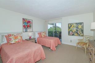 3240 Gulf of Mexico Dr, Longboat Key, FL 34228 - Photo 27