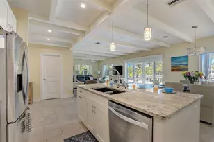 39 S Polk Dr, Sarasota, FL 34236 - Photo 37