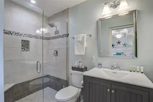39 S Polk Dr, Sarasota, FL 34236 - Photo 15