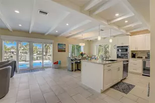 39 S Polk Dr, Sarasota, FL 34236 - Photo 35