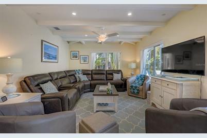 39 S Polk Drive, Sarasota, FL 34236 - Photo 23