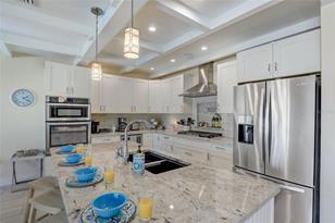 39 S Polk Dr, Sarasota, FL 34236 - Photo 11