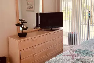 9300 Clubside Cir, Sarasota, FL 34238 - Photo 21