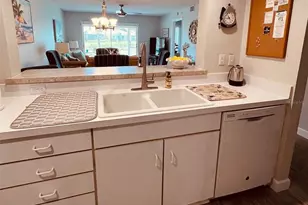 9300 Clubside Cir, Sarasota, FL 34238 - Photo 9