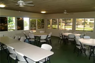 7405 W Country Club Dr N, Sarasota, FL 34243 - Photo 17