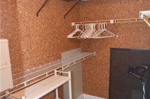 1716 Glenhouse Dr, Sarasota, FL 34231 - Photo 11