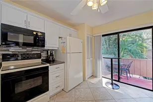 1677 Brookhouse Cir, Sarasota, FL 34231 - Photo 15