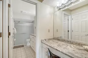 6281 Timberlake Dr, Sarasota, FL 34243 - Photo 33