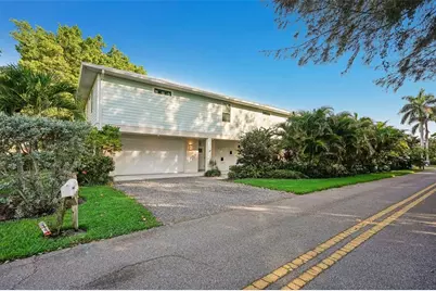 501 Channel Lane, Longboat Key, FL 34228 - Photo 3